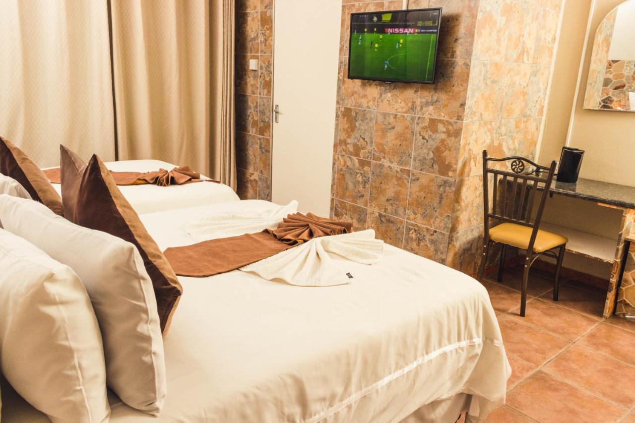Apical Guesthouse Maun Dış mekan fotoğraf