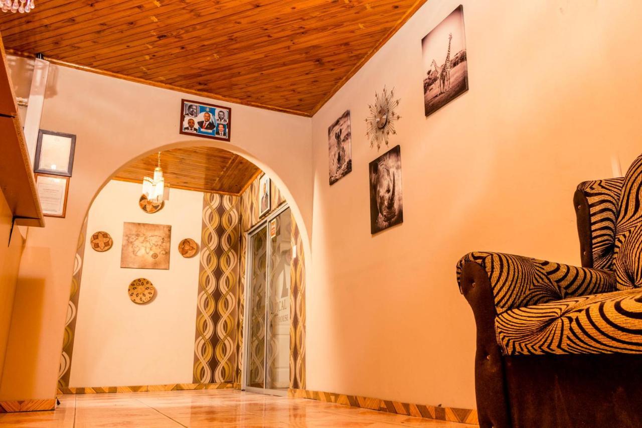 Apical Guesthouse Maun Dış mekan fotoğraf